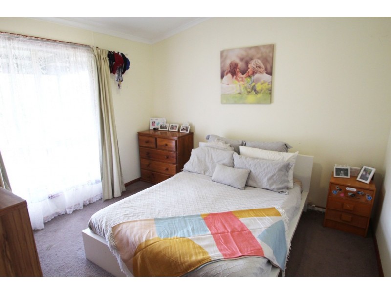 9 Downer Avenue, Lyrup SA 5343