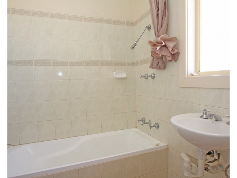 35 Coral Street, Loxton SA 5333