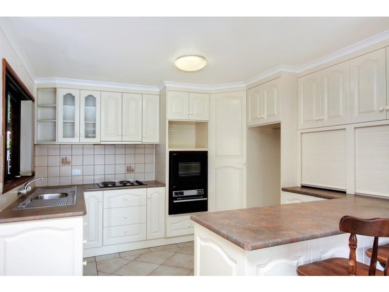 4 Pfitzner Crescent, Loxton SA 5333