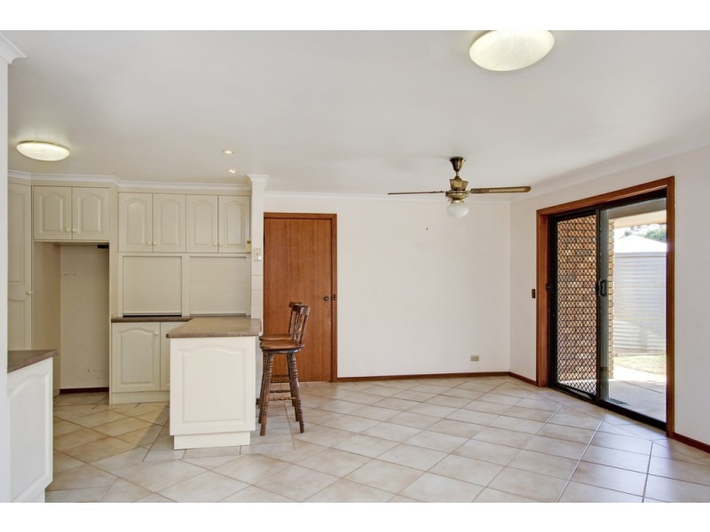 4 Pfitzner Crescent, Loxton SA 5333