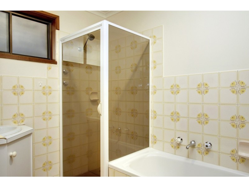 4 Pfitzner Crescent, Loxton SA 5333