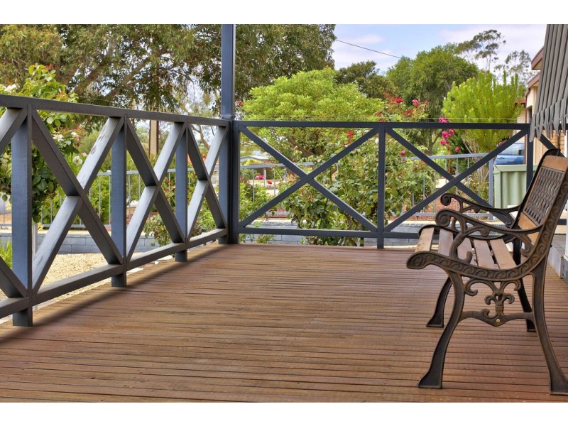 4 Tonkin Street, Loxton SA 5333