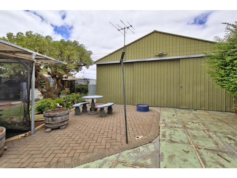 4 Tonkin Street, Loxton SA 5333