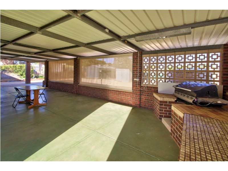 12 Traeger Street, Loxton SA 5333