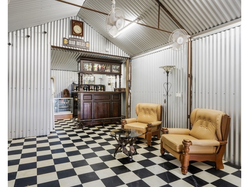 4 Nicol Crescent, Waikerie SA 5330