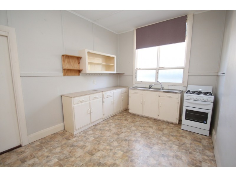 5 TOLARNO STREET, Renmark SA 5341