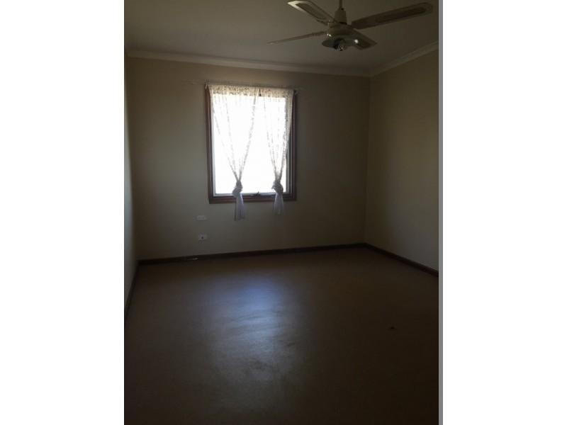 4 HARDWICK STREET, Barmera SA 5345