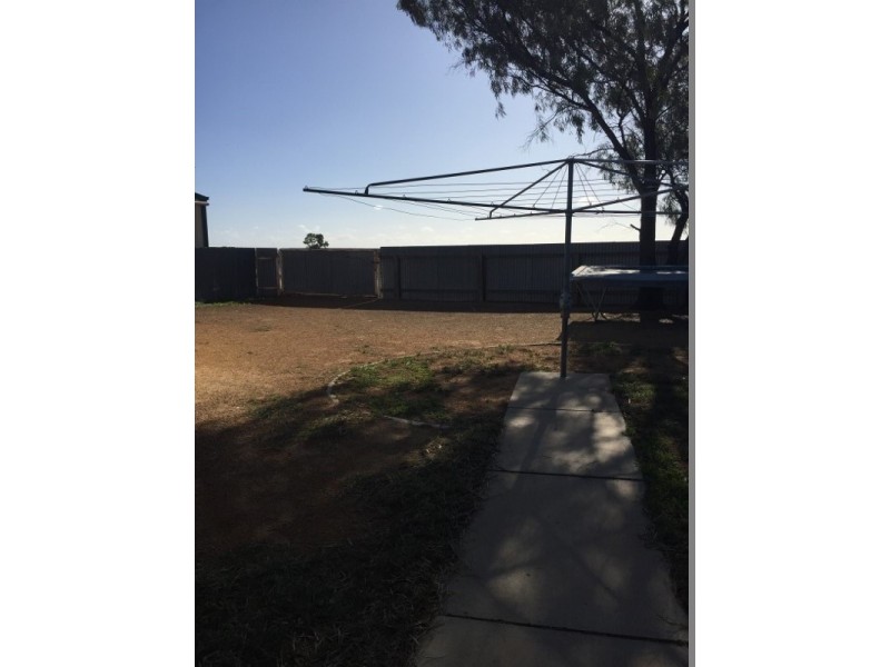 4 HARDWICK STREET, Barmera SA 5345