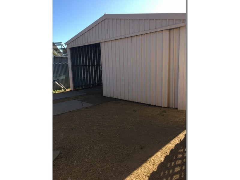 4 HARDWICK STREET, Barmera SA 5345