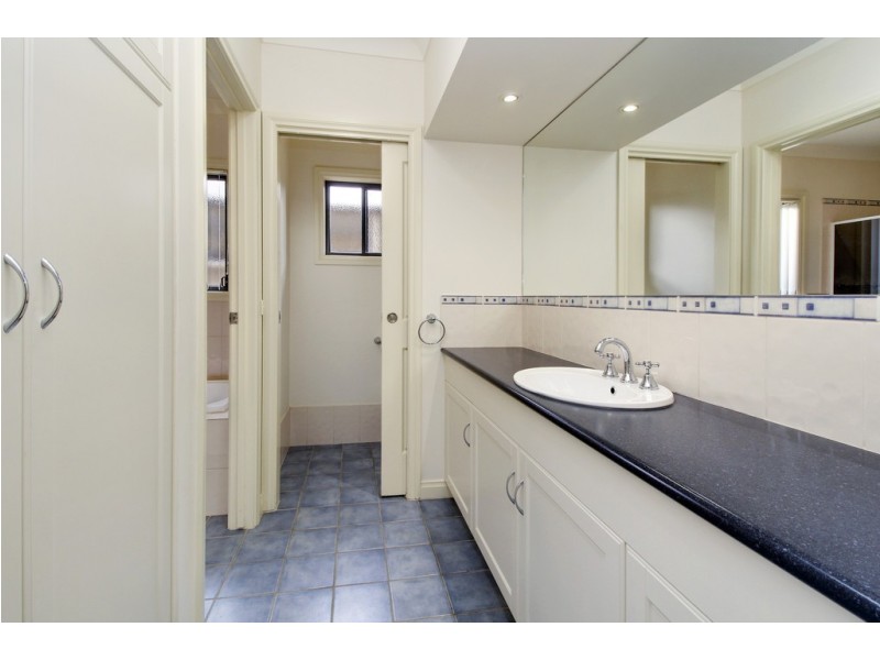 5A Stasinowsky Court, Loxton SA 5333