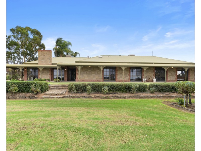 133 Cooltong Avenue, Renmark SA 5341