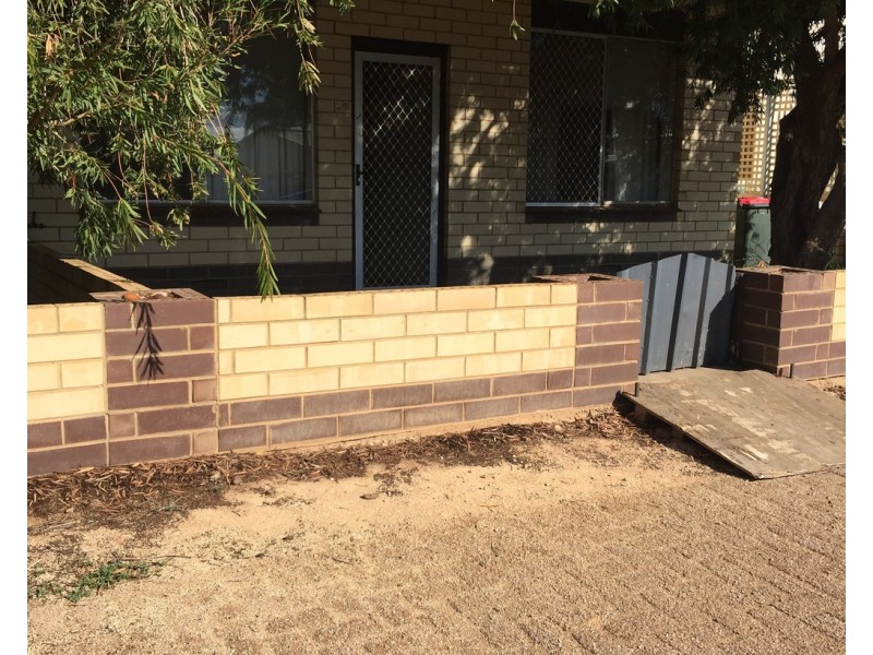 2/18 Anderson Terrace, Glossop SA 5344