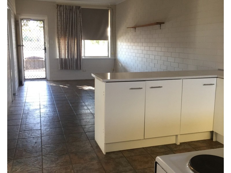 2/18 Anderson Terrace, Glossop SA 5344