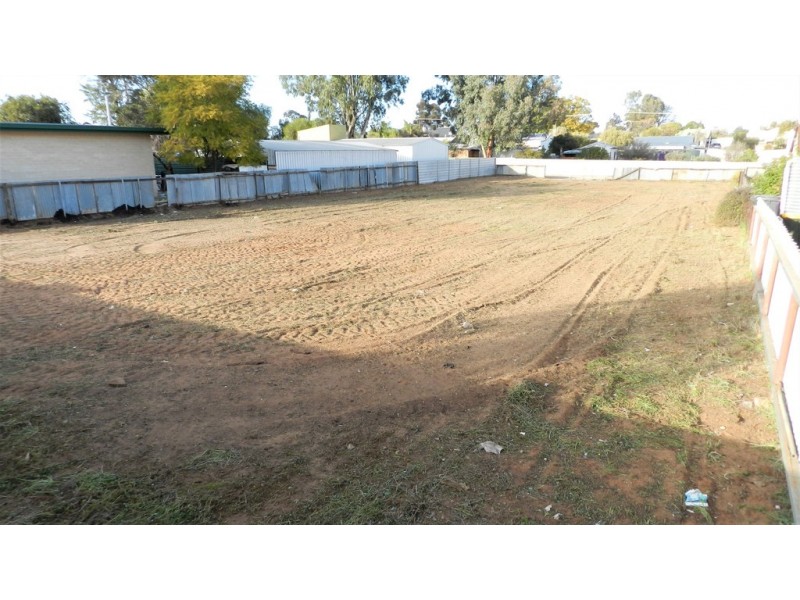 24 Lexia Street, Berri SA 5343