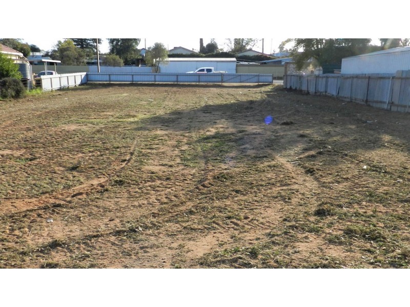 24 Lexia Street, Berri SA 5343