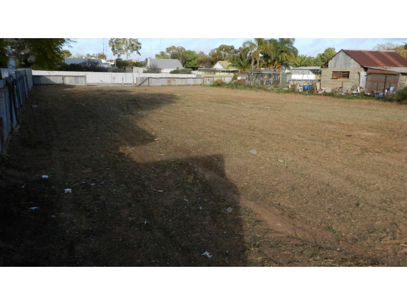 24 Lexia Street, Berri SA 5343