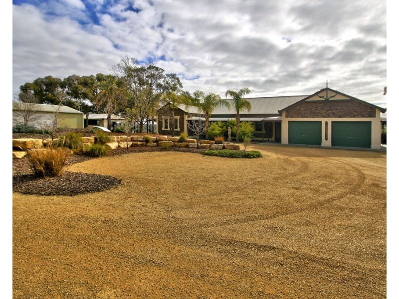 43 Pioneer Landing Drive, Loxton SA 5333
