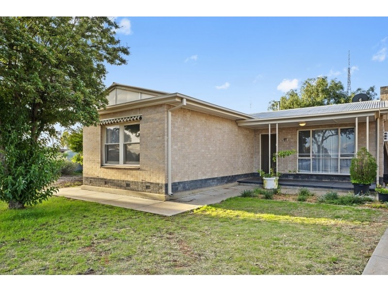 6 Phillips Road, Berri SA 5343