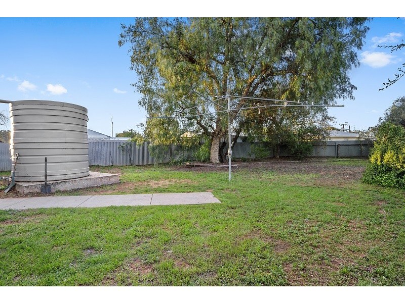 6 Phillips Road, Berri SA 5343