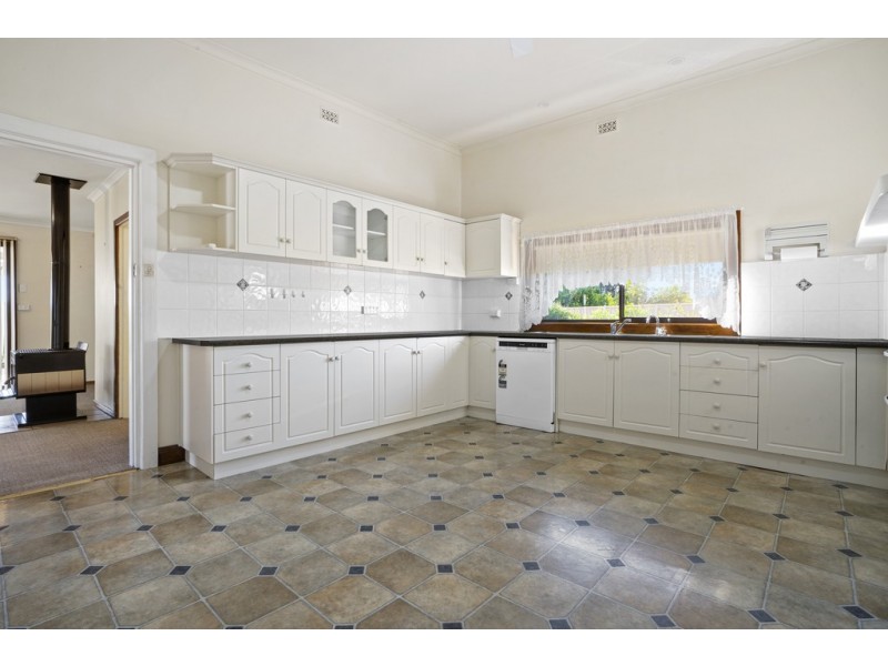 16 Rialto Street, Renmark SA 5341