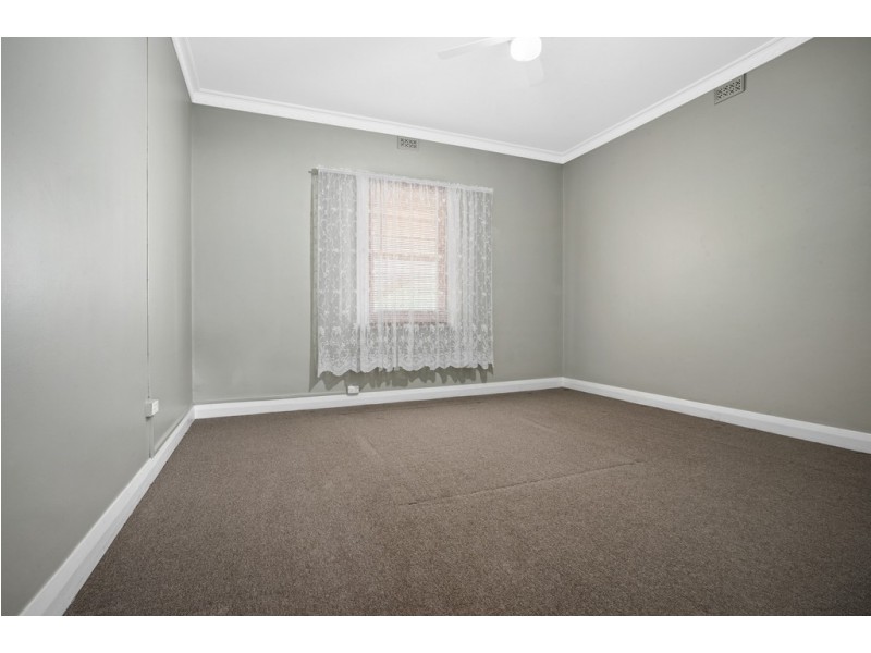 16 Rialto Street, Renmark SA 5341