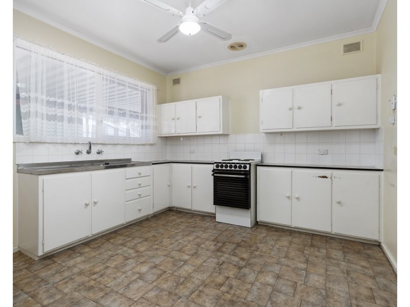 12 Todd Street, Berri SA 5343