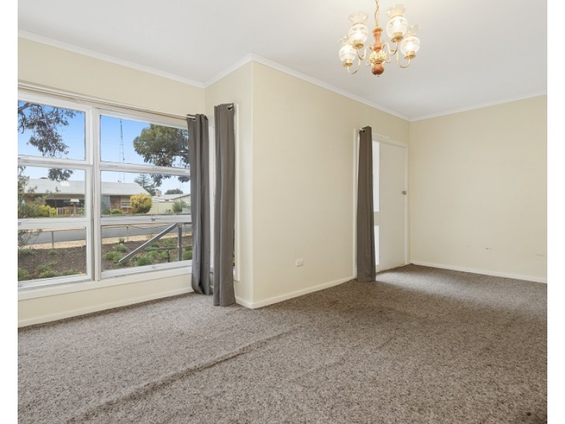 12 Todd Street, Berri SA 5343