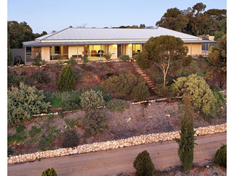 23 Wheatley Road, Loxton SA 5333