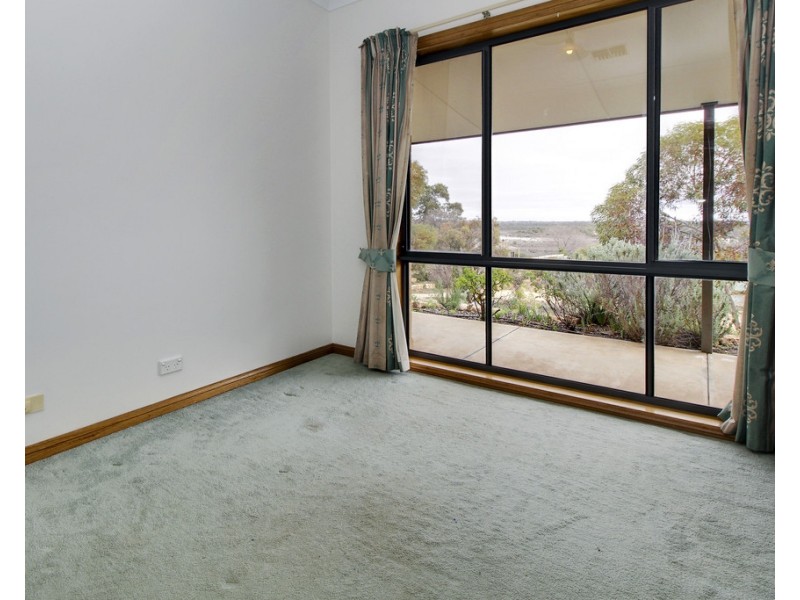 23 Wheatley Road, Loxton SA 5333