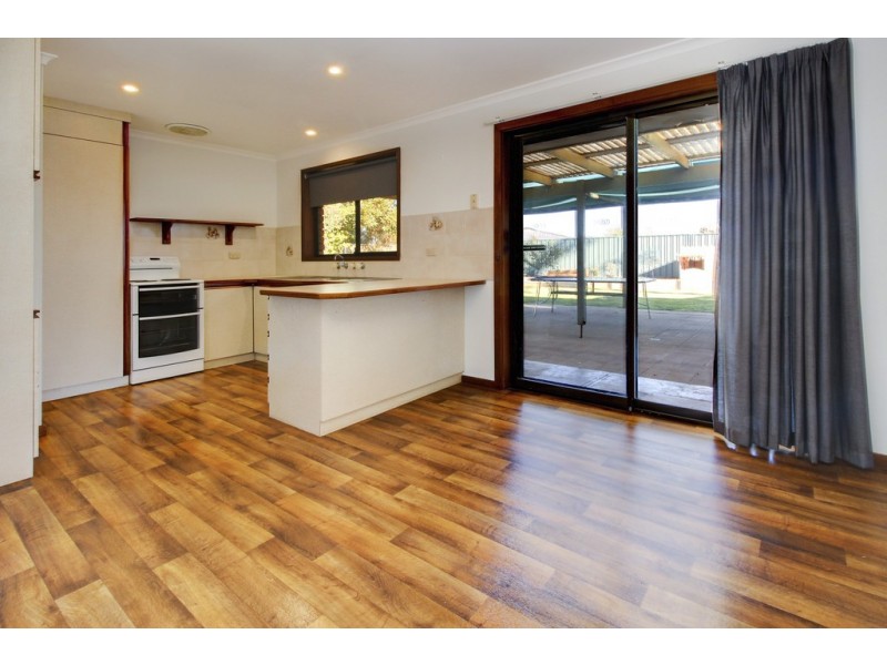 22 Luther Road, Loxton SA 5333