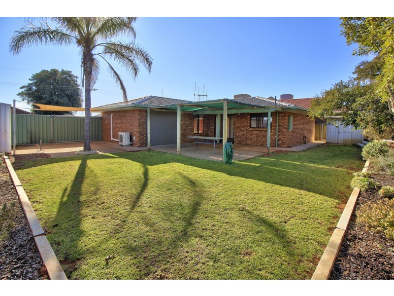 22 Luther Road, Loxton SA 5333