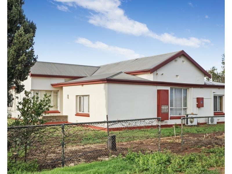 29 DeFontenay Road, Barmera SA 5345