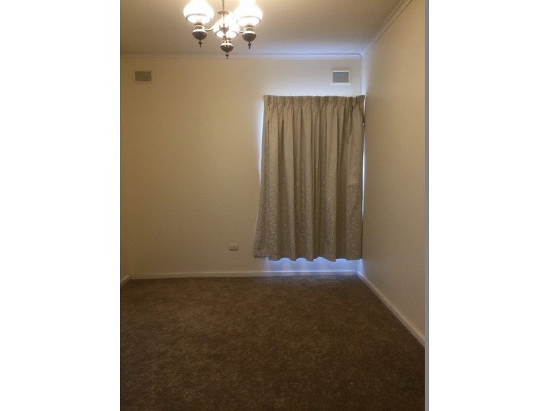 24 FARMER STREET, Barmera SA 5345