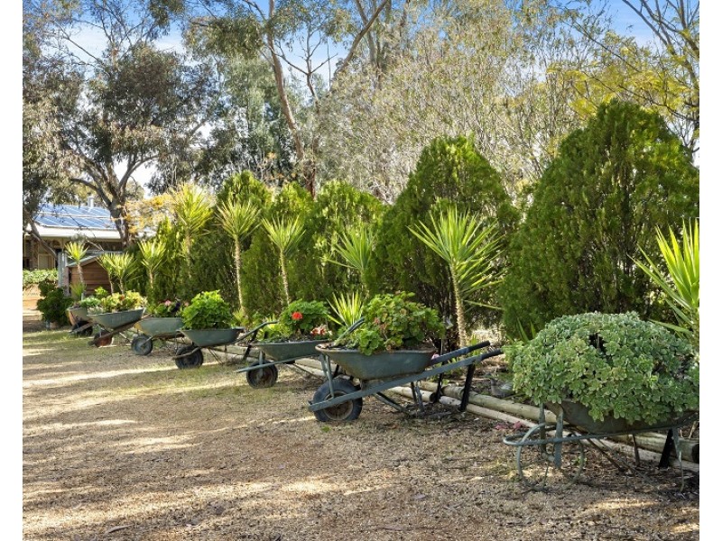 9290 Goyder Highway, Stuart SA 5320