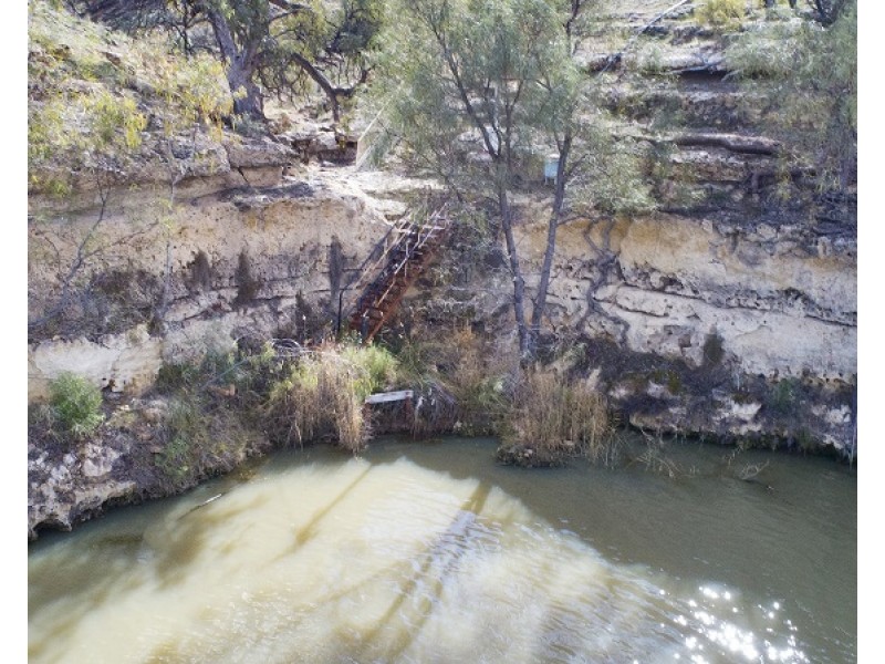 9290 Goyder Highway, Stuart SA 5320