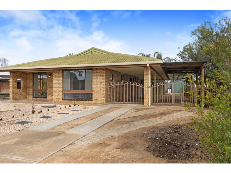 7 Barrington Street, Renmark SA 5341