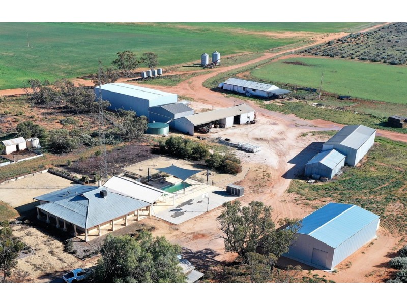 580 Krollig Road, Woolpunda SA 5330