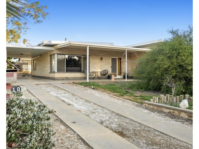 18 Nookamka Terrace, Barmera SA 5345