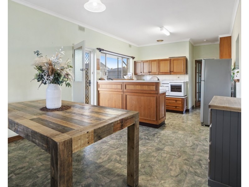 18 Nookamka Terrace, Barmera SA 5345