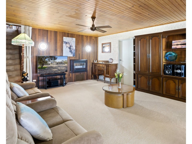 21162 Sturt Highway, Paringa SA 5340