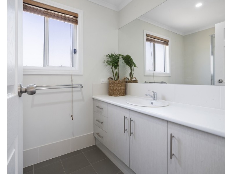 207 Thompson Road, Sunlands SA 5322