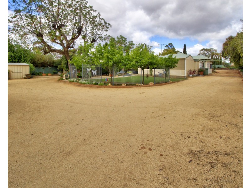21 Fifth Street, Loxton SA 5333