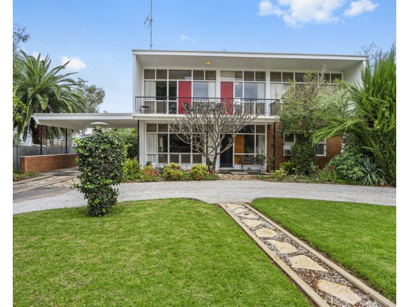 53 Murray Avenue, Renmark SA 5341