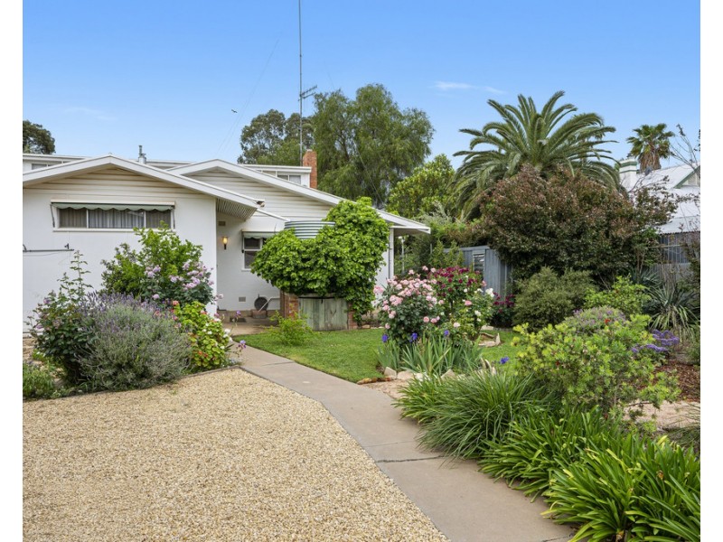 53 Murray Avenue, Renmark SA 5341