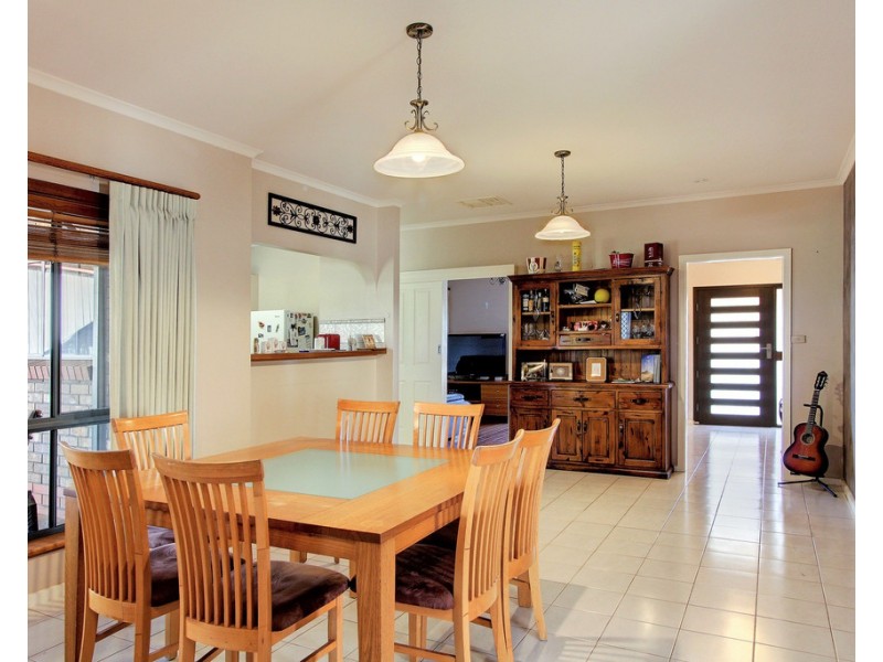 2 Klingberg Street, Loxton SA 5333