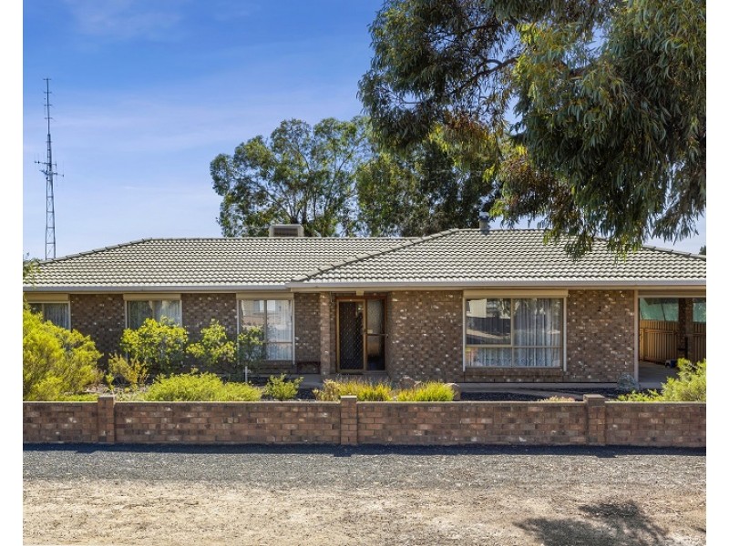 2 Eyre Street, Barmera SA 5345