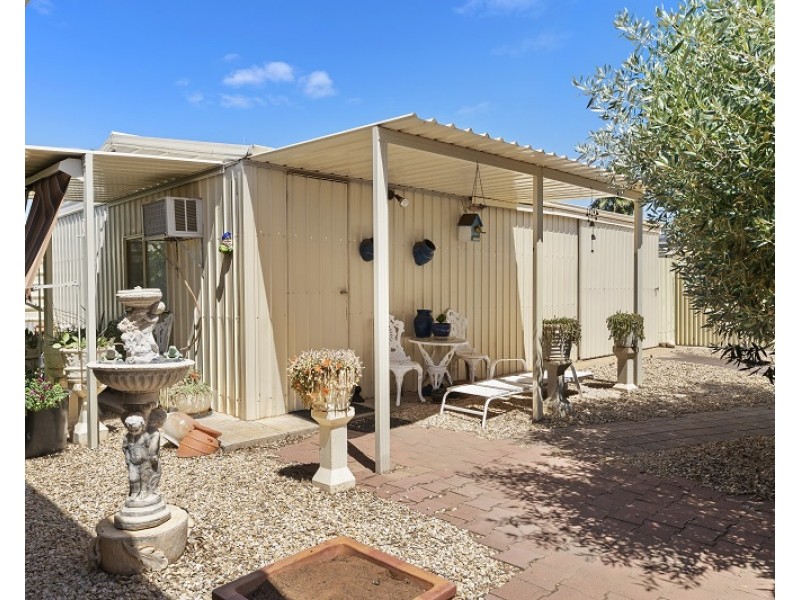 13 Collins Street, Barmera SA 5345