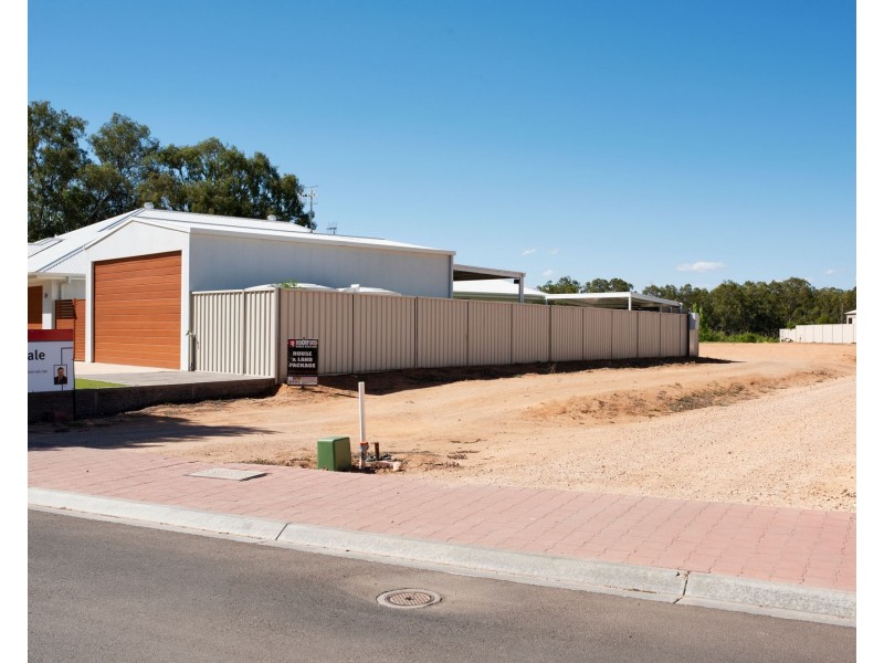 18 Evans Street, Renmark SA 5341