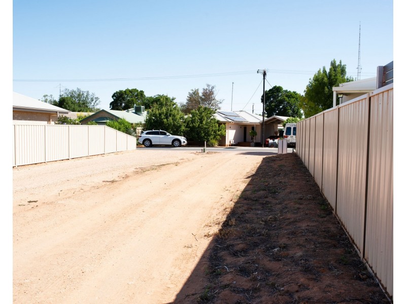 18 Evans Street, Renmark SA 5341