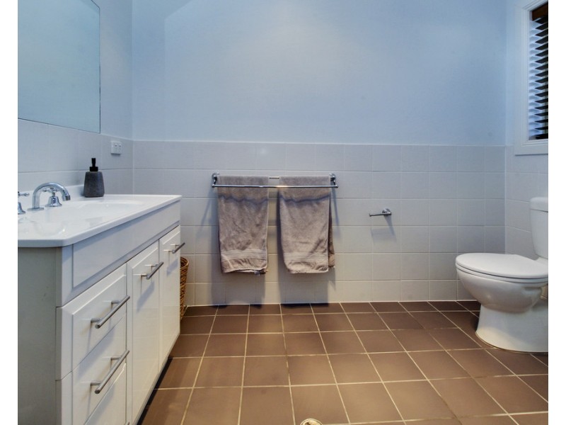 30 Third Street, Loxton SA 5333